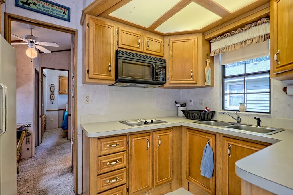 641 Cold Branch Road, Hayesville NC 28904 - Photo