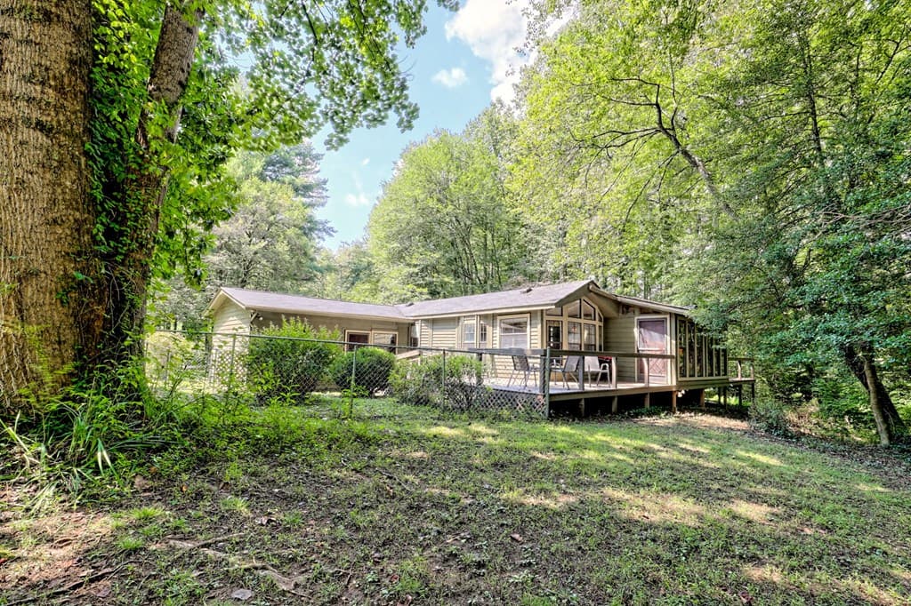 641 Cold Branch Road, Hayesville NC 28904 - Photo