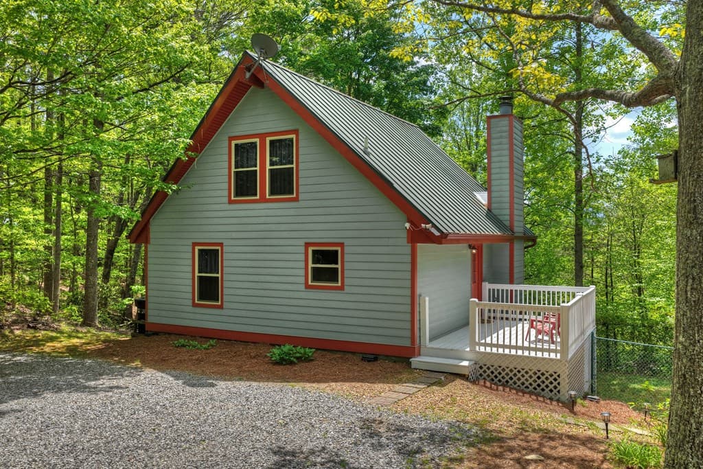 134 Mountain Hideaway Lane, Blue Ridge GA 30513 - Photo