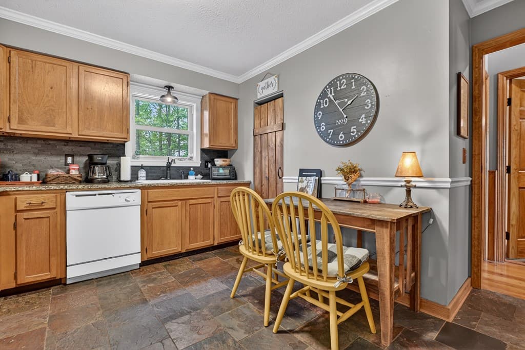 134 Mountain Hideaway Lane, Blue Ridge GA 30513 - Photo