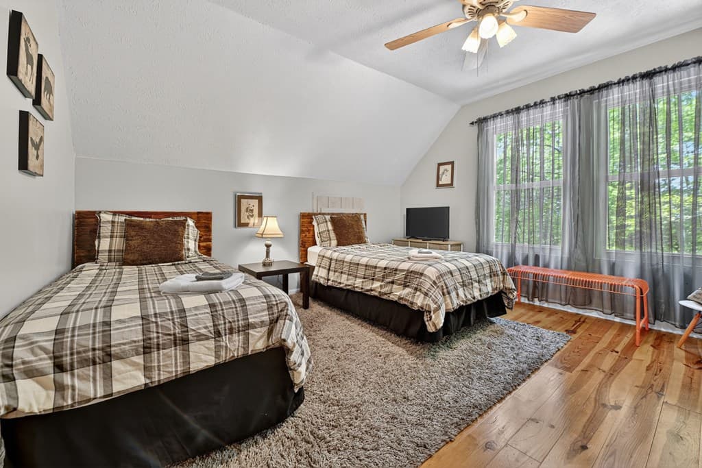 134 Mountain Hideaway Lane, Blue Ridge GA 30513 - Photo