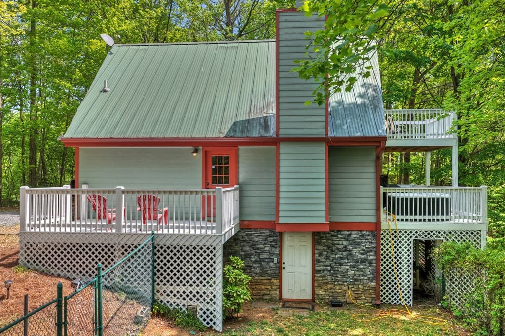 134 Mountain Hideaway Lane, Blue Ridge GA 30513 - Photo