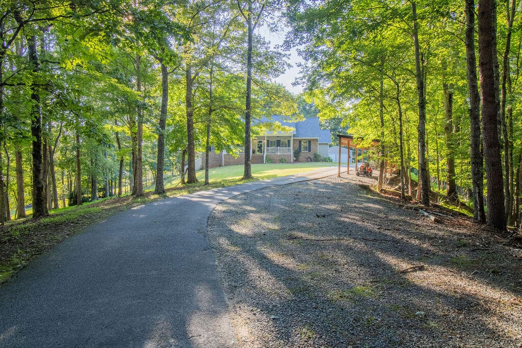 141 Chambers Mtn, Mineral Bluff GA 30559 - Photo
