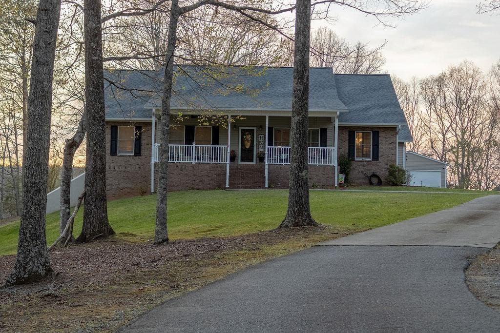 141 Chambers Mtn, Mineral Bluff GA 30559 - Photo