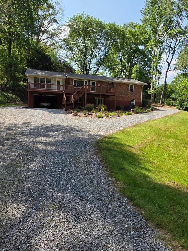 208 Ledford Chapel Road, Hayesville SC 29004 - Photo