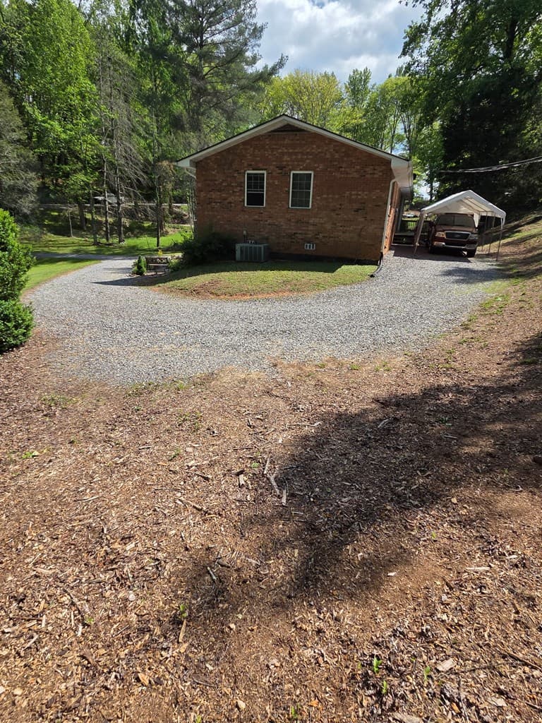 208 Ledford Chapel Road, Hayesville SC 29004 - Photo