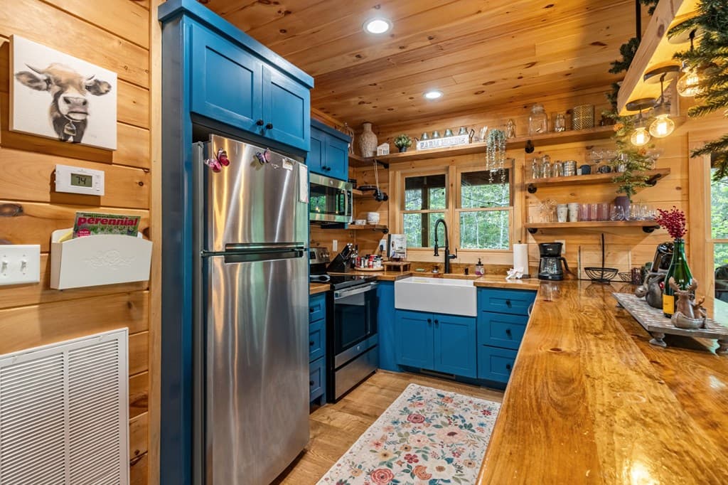 490 Walnut Hills Drive, Mineral Bluff GA 30559 - Photo