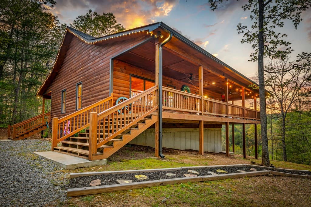 490 Walnut Hills Drive, Mineral Bluff GA 30559 - Photo