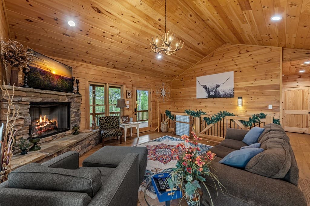 490 Walnut Hills Drive, Mineral Bluff GA 30559 - Photo