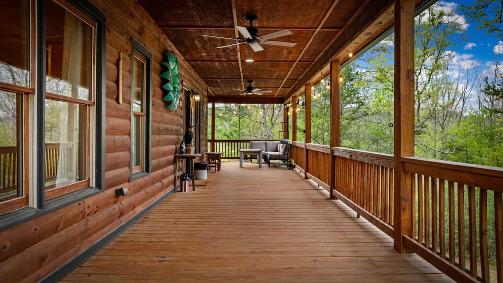490 Walnut Hills Drive, Mineral Bluff GA 30559 - Photo