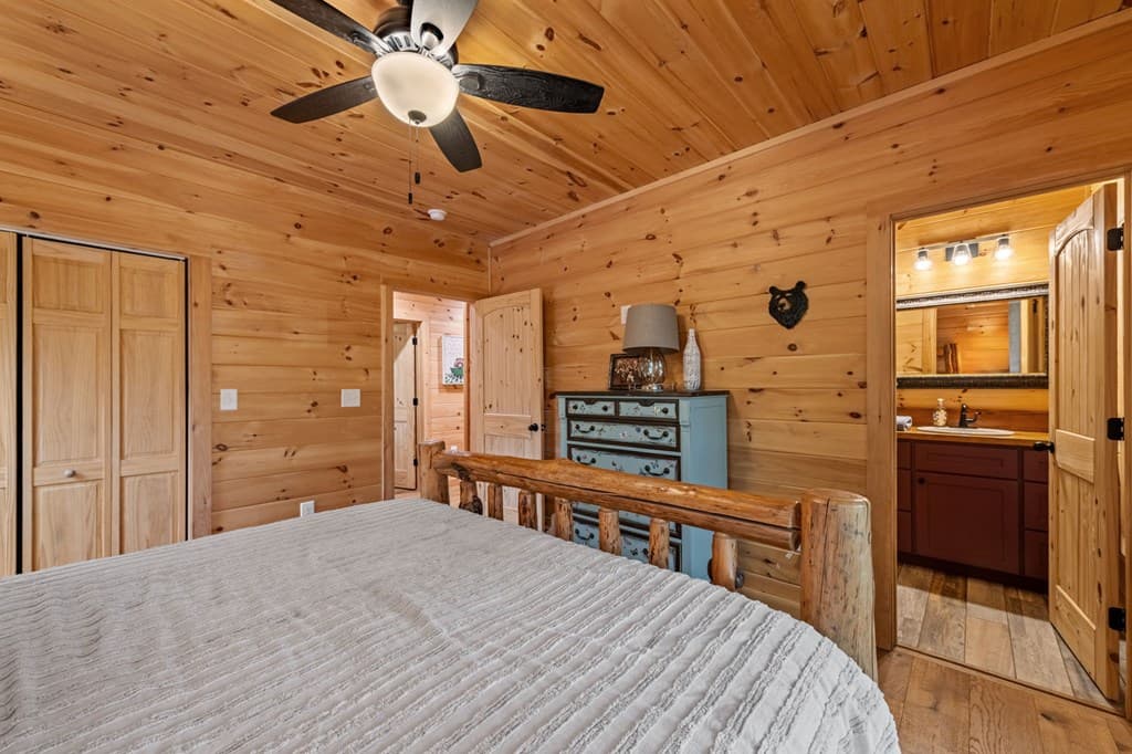 490 Walnut Hills Drive, Mineral Bluff GA 30559 - Photo