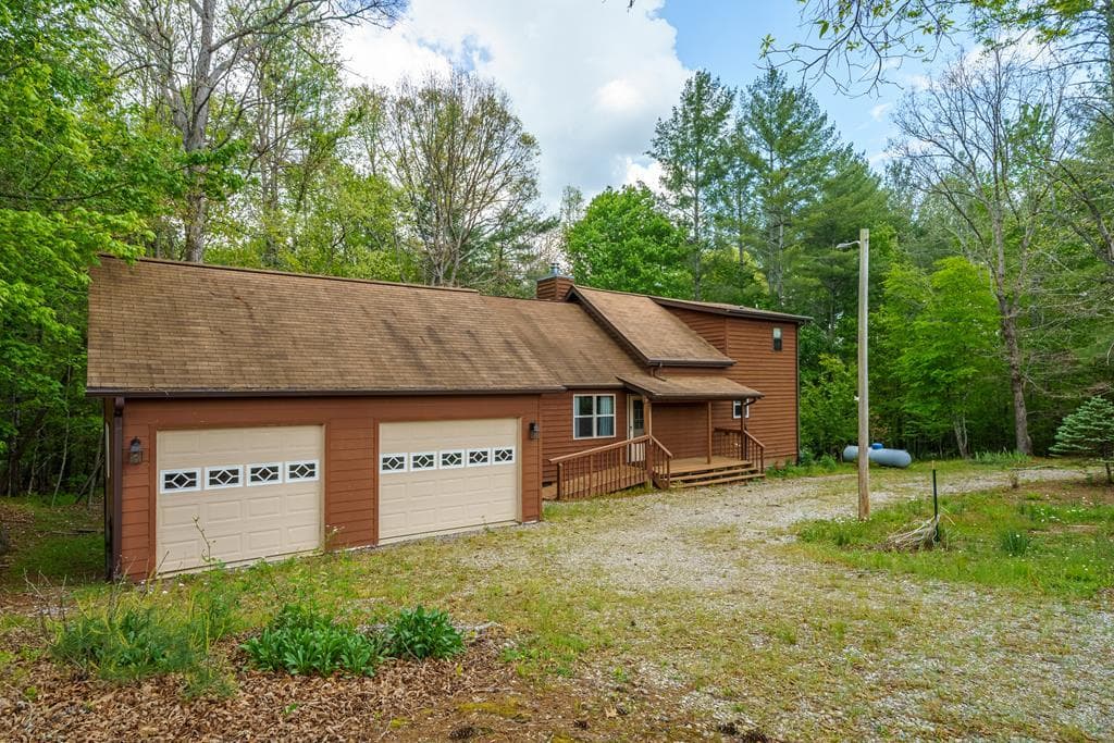 128 Carroll Road, Blairsville GA 30512 - Photo