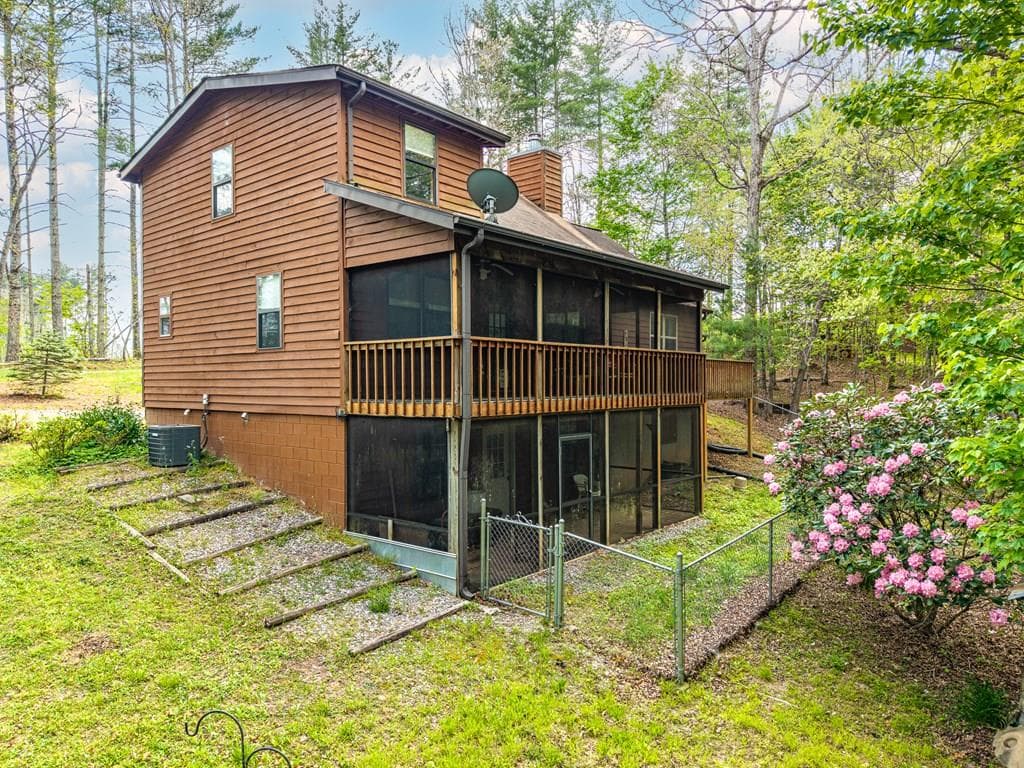 128 Carroll Road, Blairsville GA 30512 - Primary photo