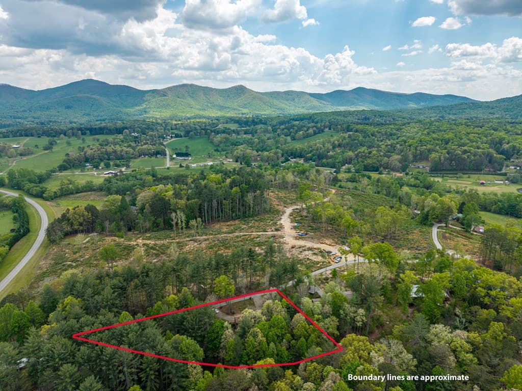 128 Carroll Road, Blairsville GA 30512 - Photo