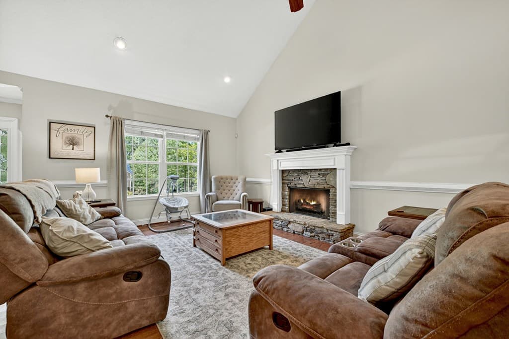 68 Old South Drive, Ellijay GA 30540 - Photo
