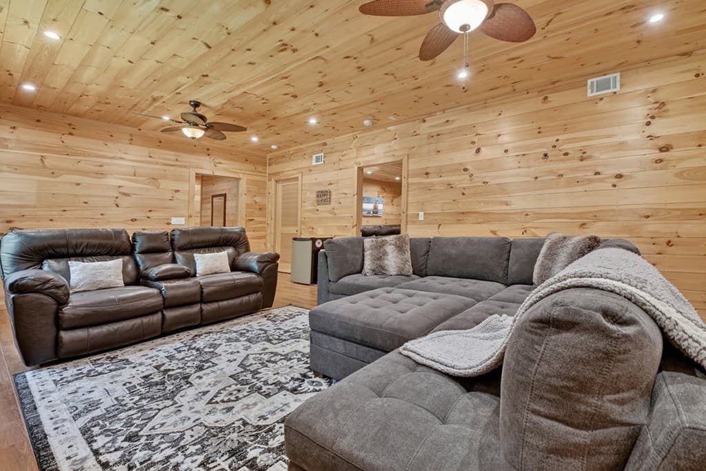 68 Old South Drive, Ellijay GA 30540 - Photo