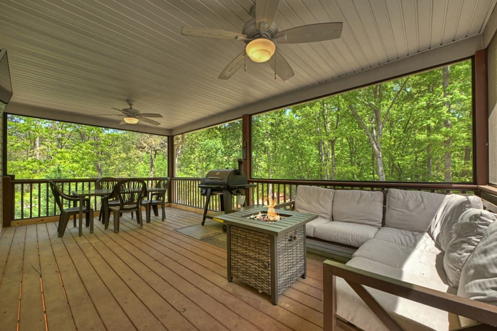 68 Old South Drive, Ellijay GA 30540 - Photo
