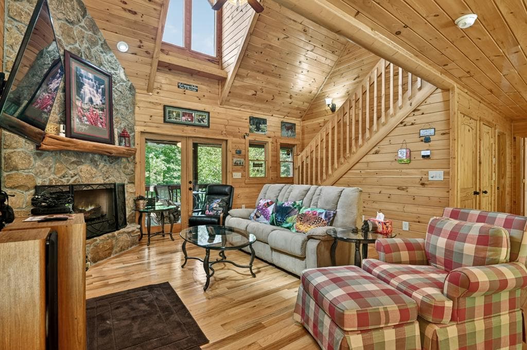 260 Down Under Road, Blue Ridge GA 30513 - Photo
