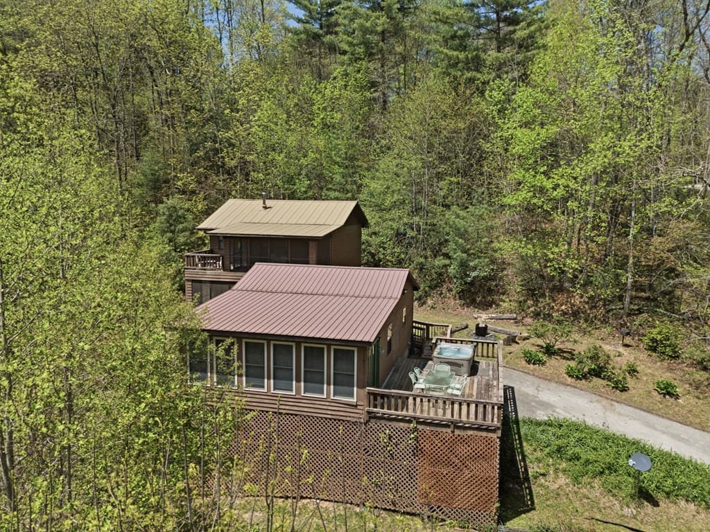 4541 Winding Stairs Road, Topton NC 28781 - Photo