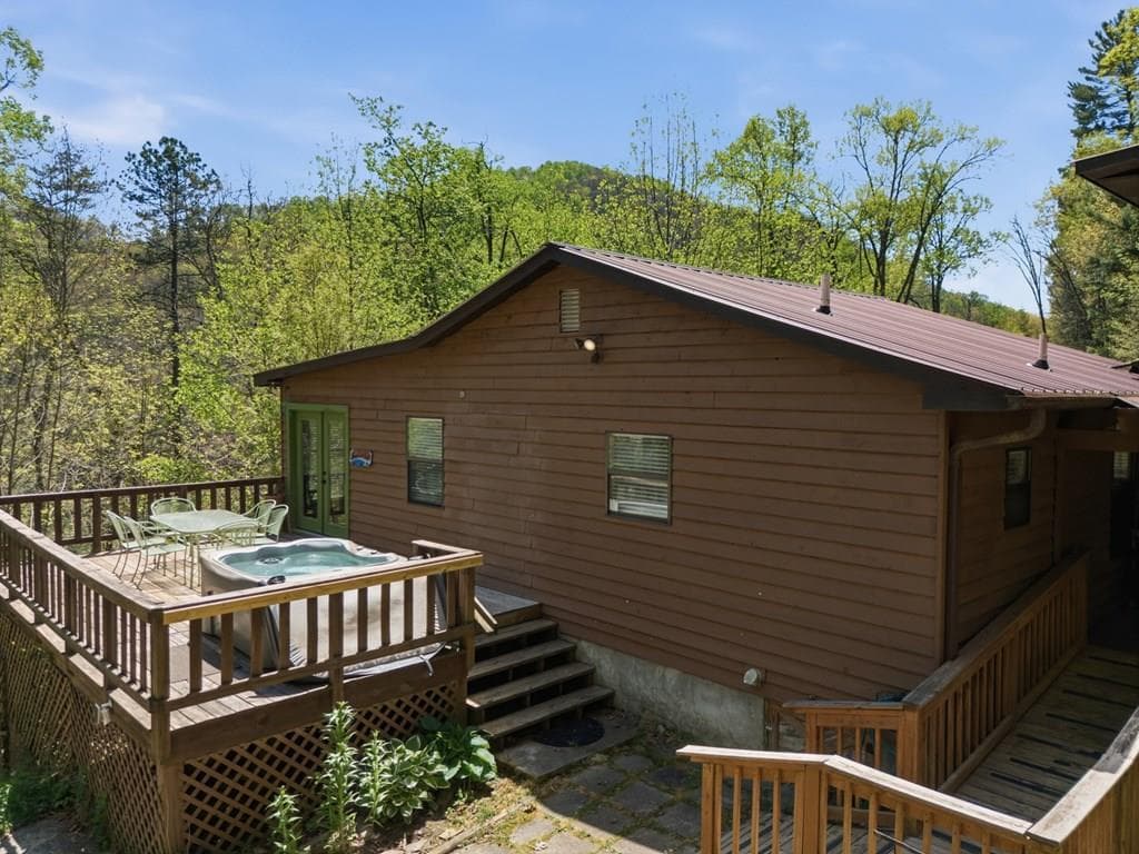 4541 Winding Stairs Road, Topton NC 28781 - Photo