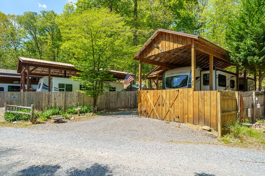 38 First Street, Ellijay GA 30540 - Photo