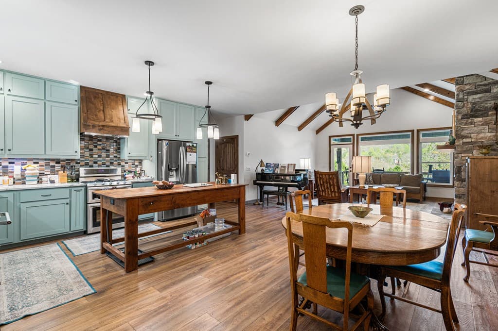 4720 Arrowhead Road, Hiawassee GA 30546 - Photo
