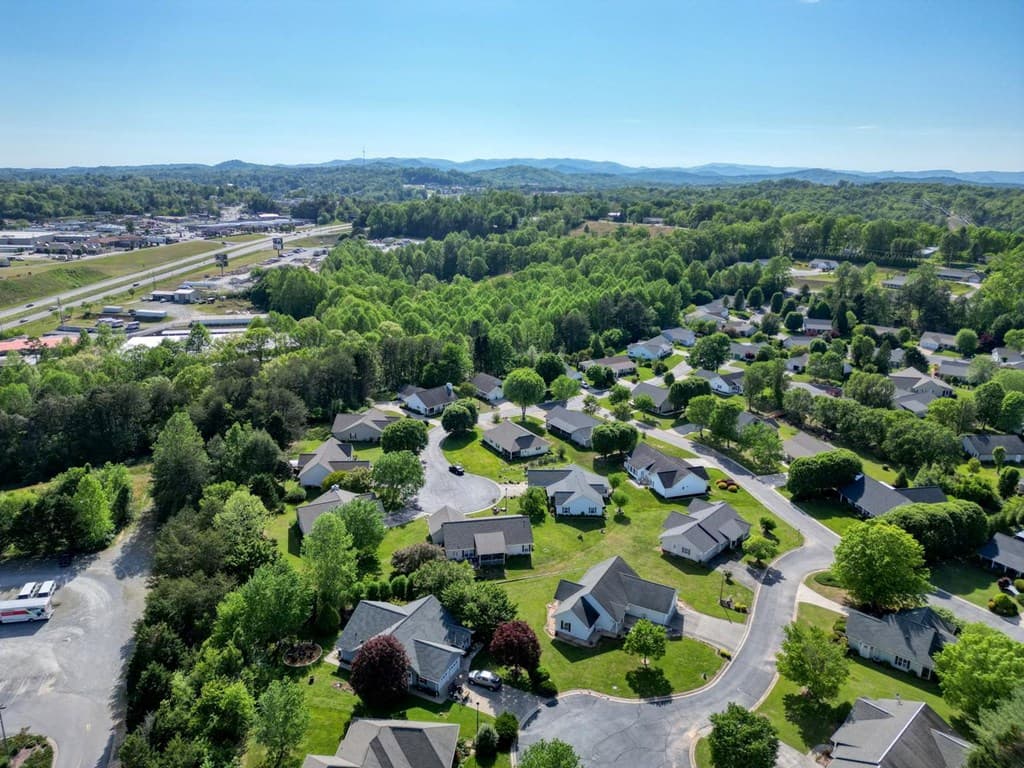 15 Westward Lane, Blue Ridge GA 30513 - Photo