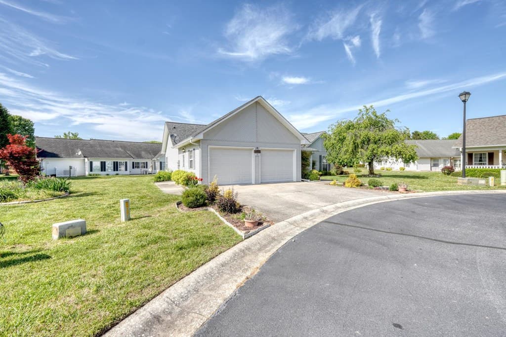 15 Westward Lane, Blue Ridge GA 30513 - Photo