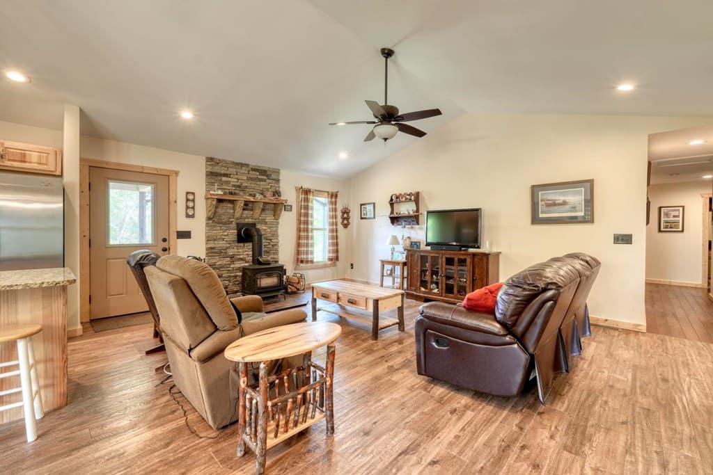 366 Upper Fox Trail, Blairsville GA 30512 - Photo