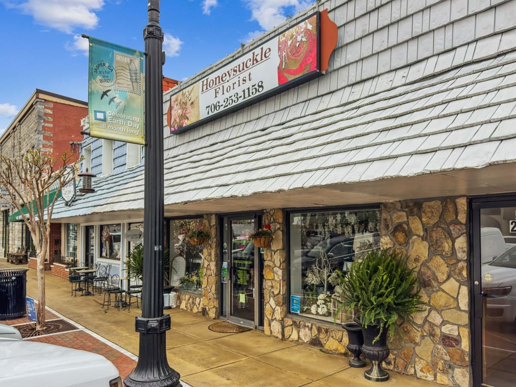 37 Court Street, Jasper GA 30143 - Photo