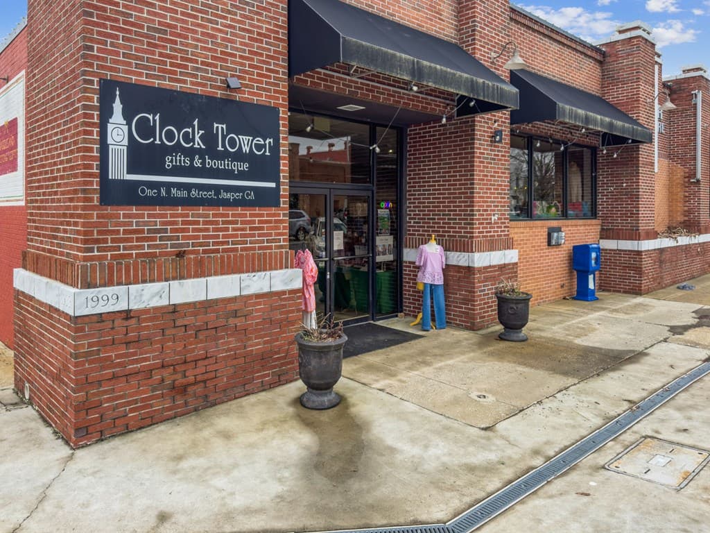 37 Court Street, Jasper GA 30143 - Photo