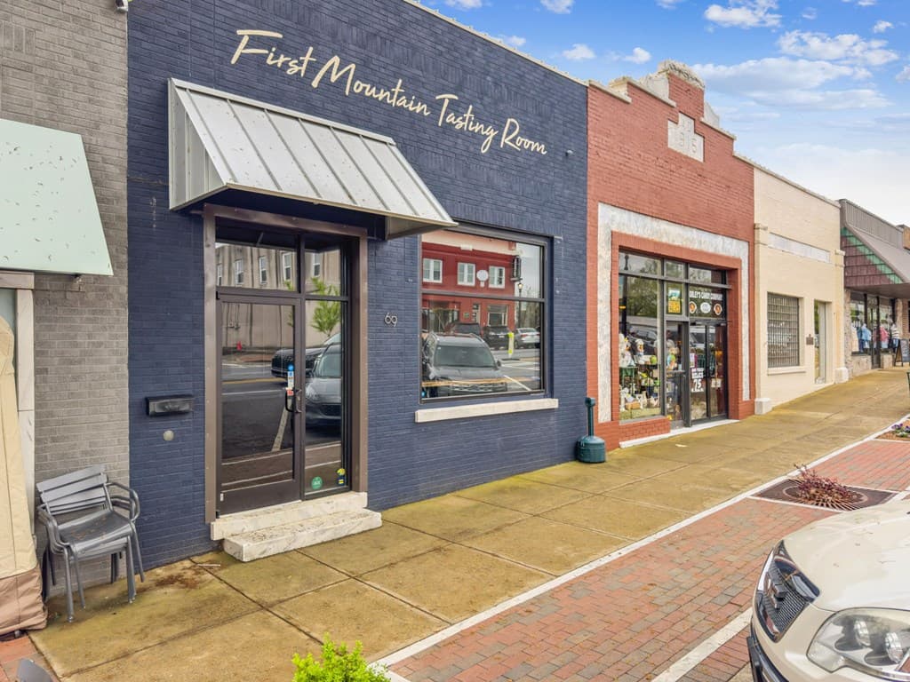 37 Court Street, Jasper GA 30143 - Photo