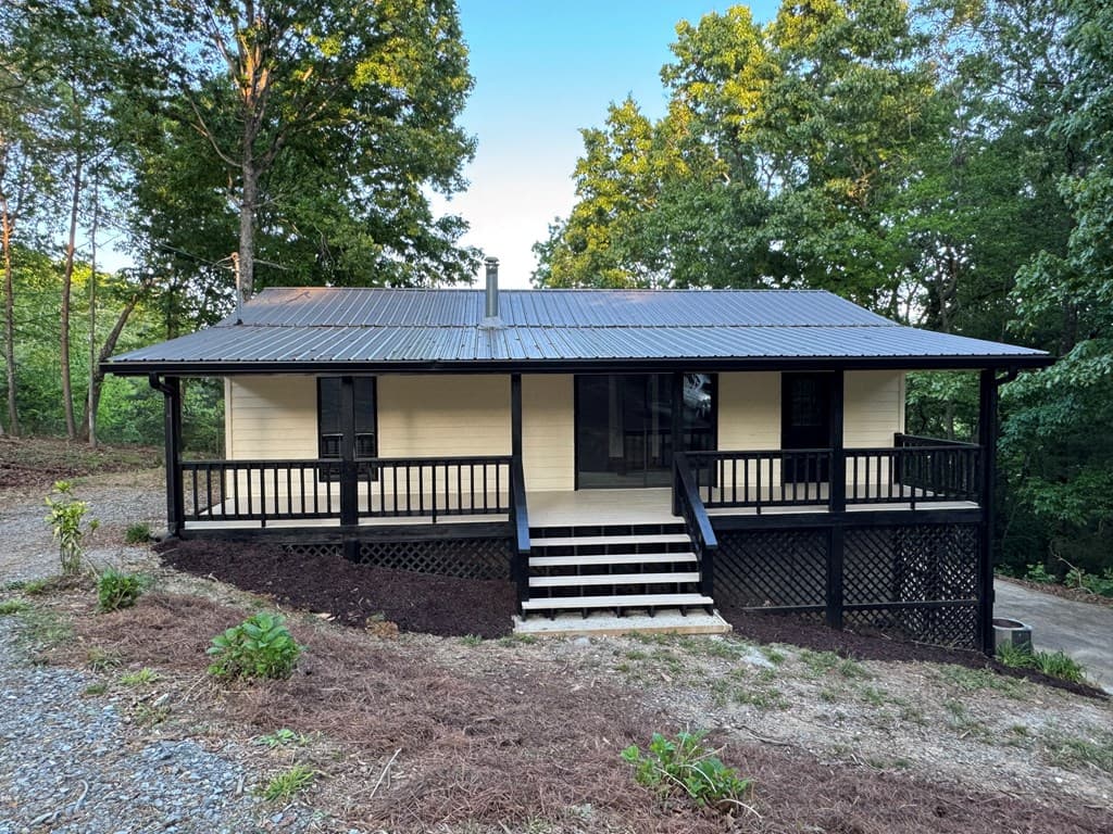 678 Lakeview Circle, Morganton GA 30560 - Photo