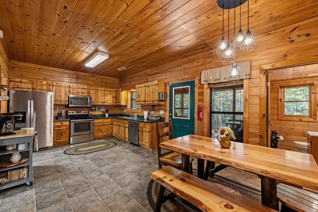 196 Ethan Wilson Way, Morganton GA 30560 - Photo