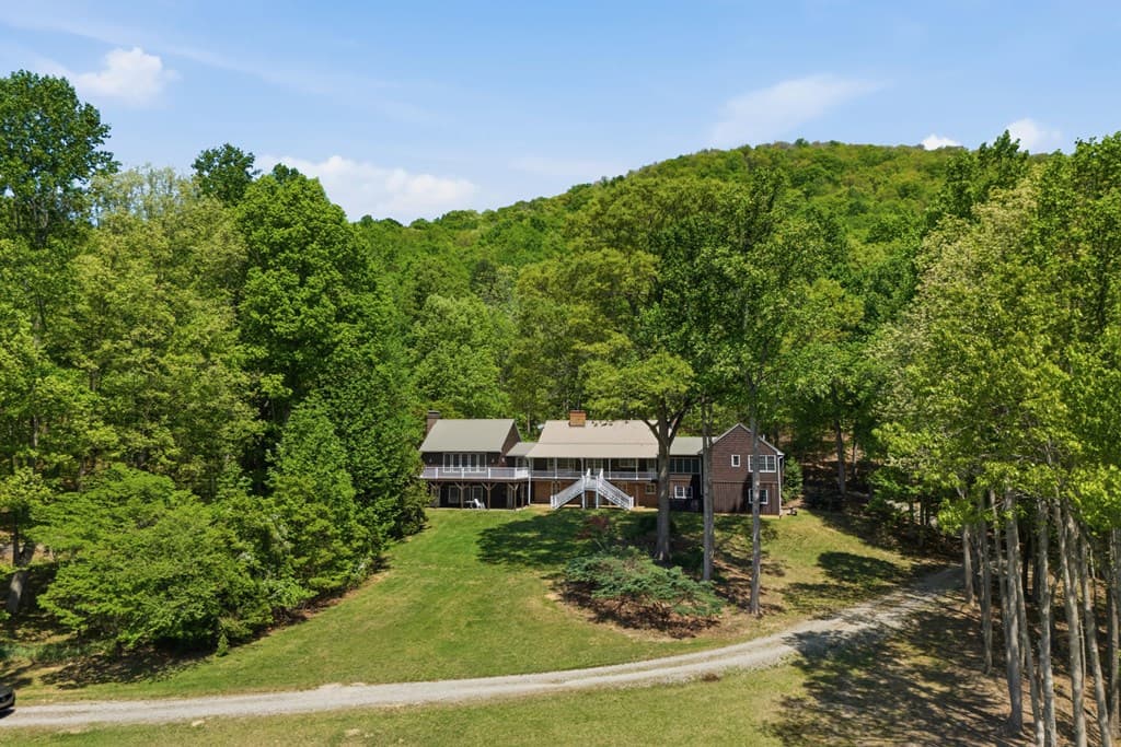 1837 Deep South Farm Road, Blairsville GA 30512 - Photo