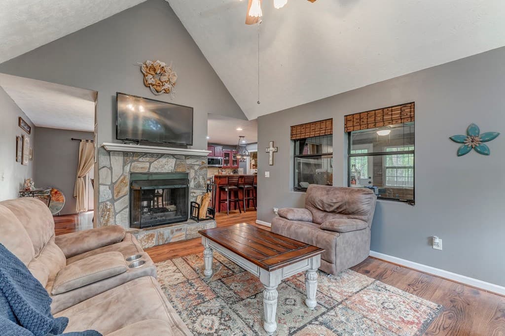 264 Fox Den Circle, Jasper GA 30143 - Photo