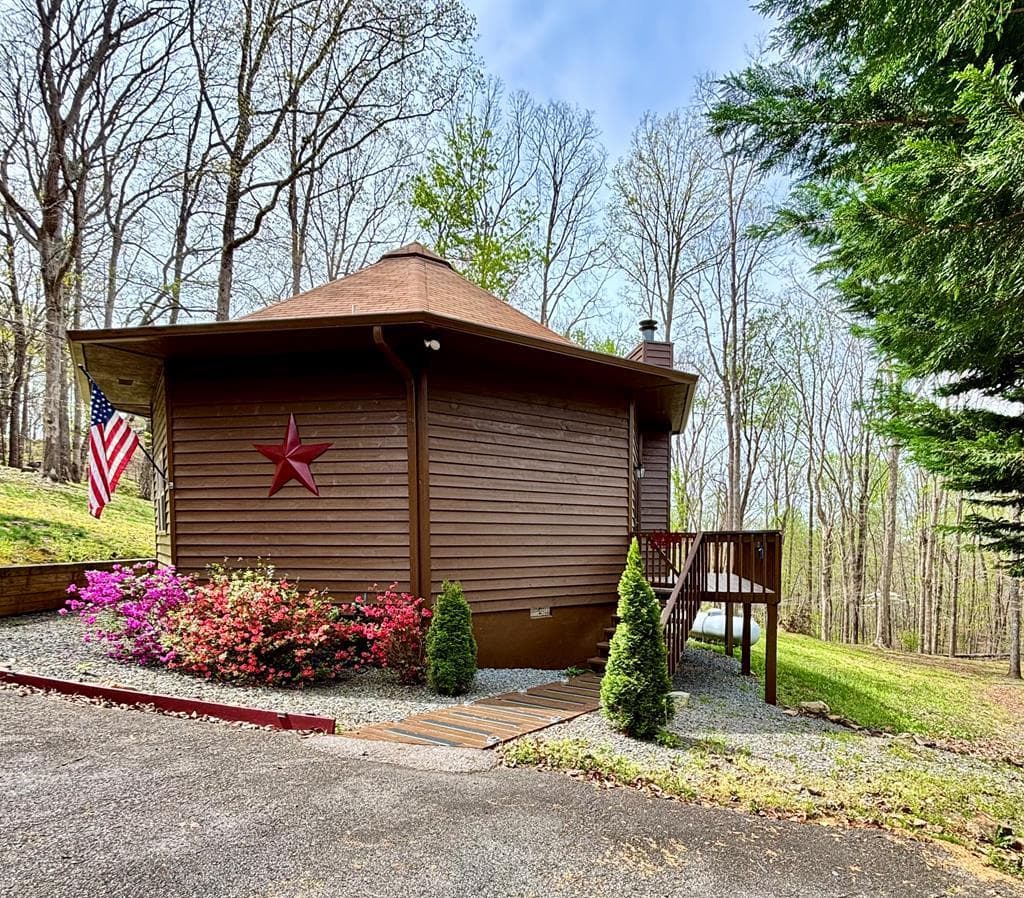 163 Beauregards Knob, Ellijay GA 30536 - Photo