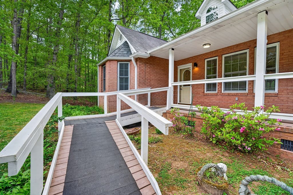 80 Sowers Road, Blue Ridge GA 30513 - Photo