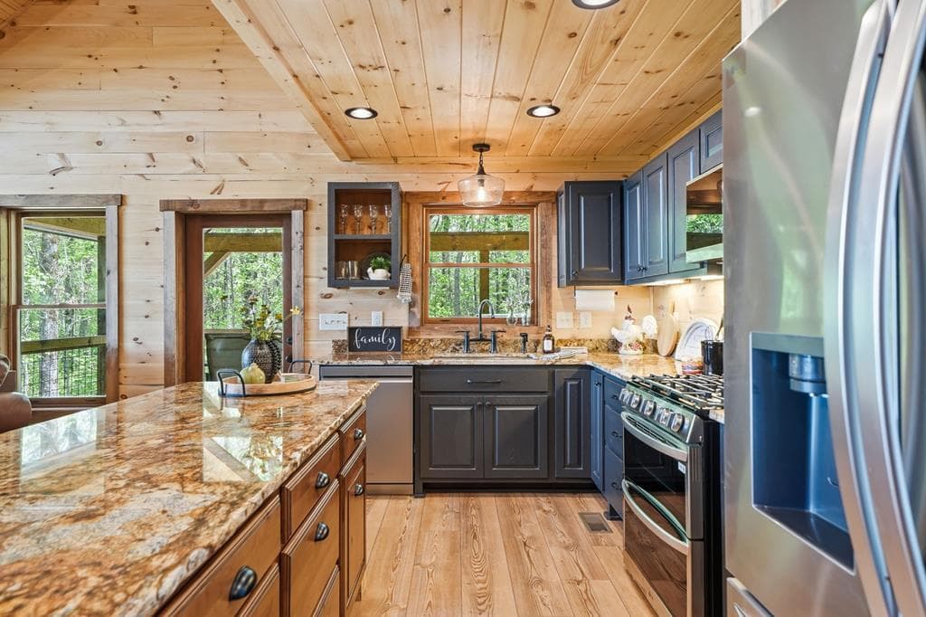 30 Wilderness View, Ellijay GA 30540 - Photo