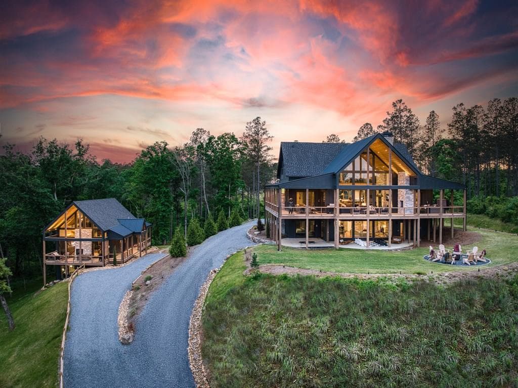 278 Oakwood Lane, Ellijay GA 30540 - Primary photo