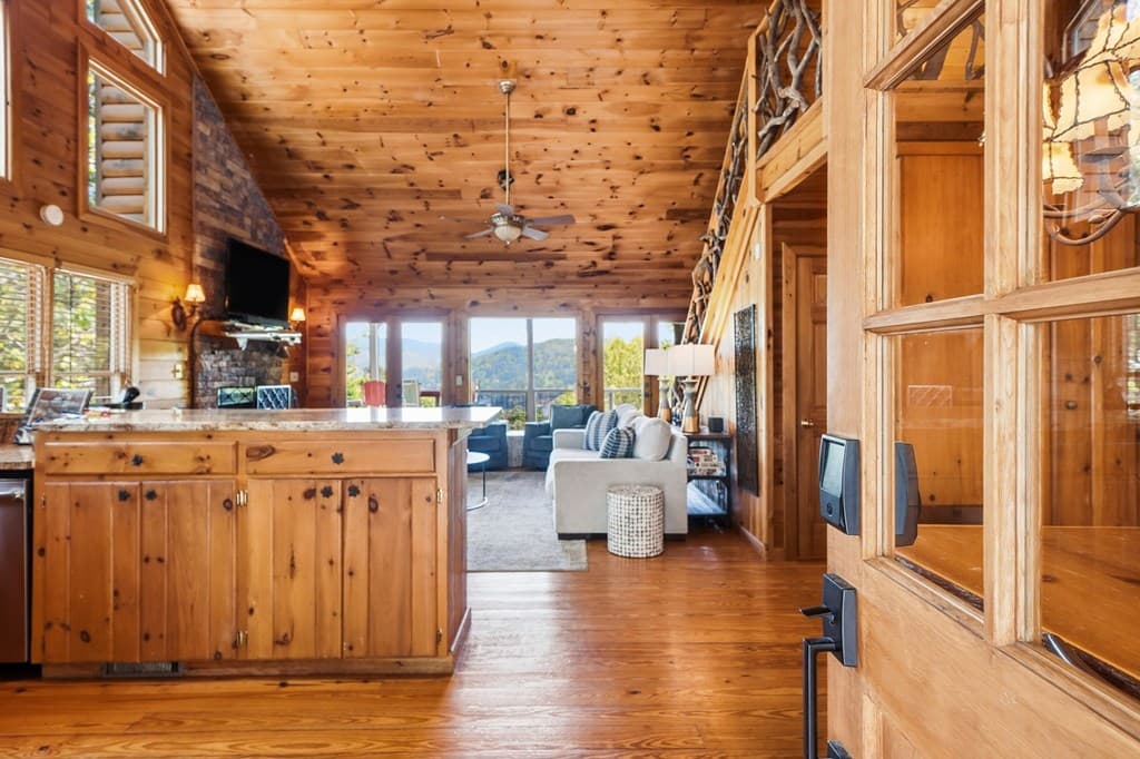 287 Necowa Cove Overlook, Blue Ridge GA 30513 - Photo