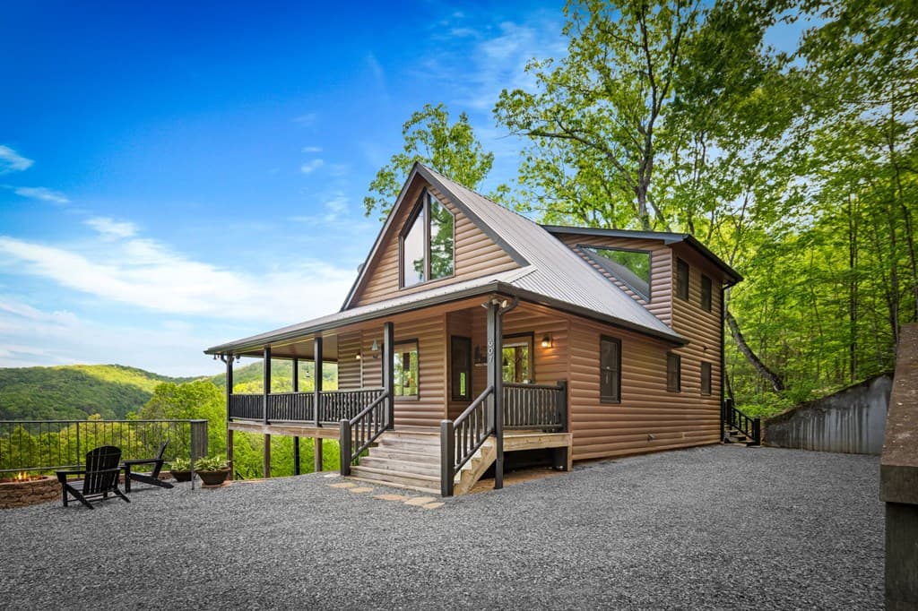 607 Rhonda Lane, Mineral Bluff GA 30559 - Photo