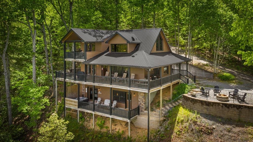 607 Rhonda Lane, Mineral Bluff GA 30559 - Photo