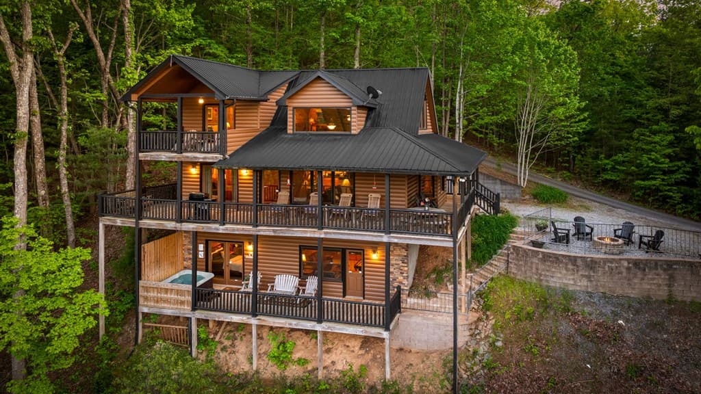 607 Rhonda Lane, Mineral Bluff GA 30559 - Photo