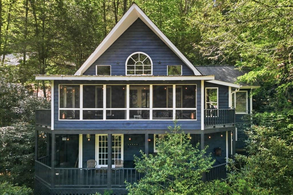 906 Riverside Lane, Blue Ridge GA 30513 - Photo