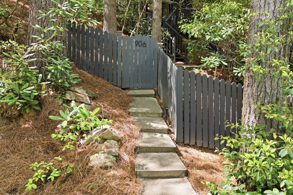 906 Riverside Lane, Blue Ridge GA 30513 - Photo