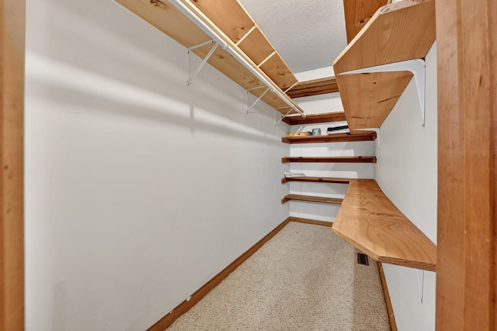 111 Candlewood Lane, Blue Ridge GA 30513 - Photo