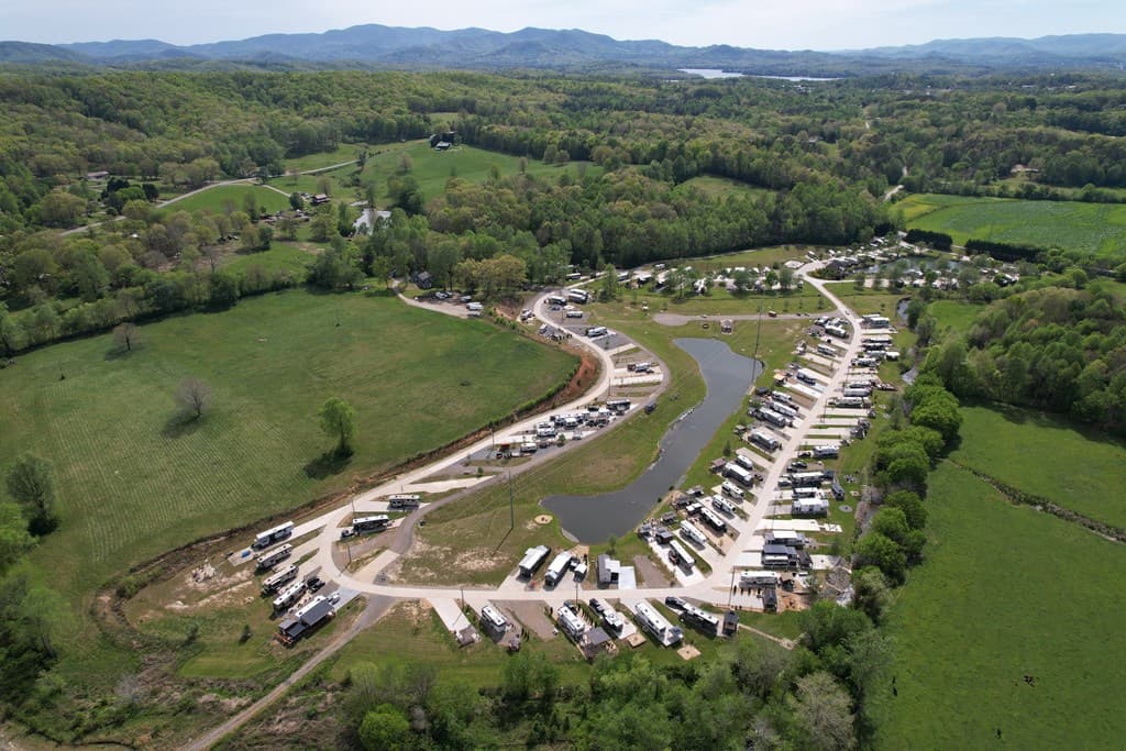 160 Mountain Meadows Circle, Morganton GA 30560 - Photo