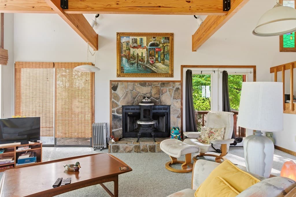 860 Frog Pond Road, Hiawassee GA 30546 - Photo