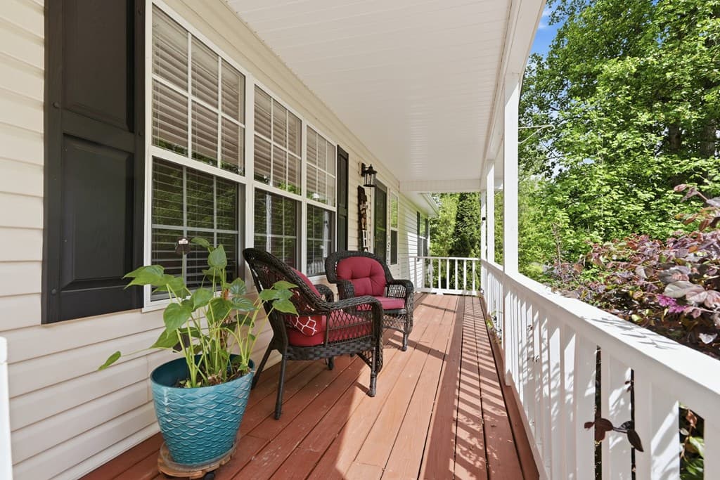 7616 Highland Oaks Drive, Young Harris GA 30582 - Photo